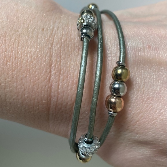 Fossil Rondel wrist wrap bracelet - Picture 3 of 4